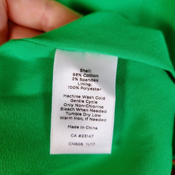 Preppy Green Floral Sleeveless Sundress • Size 6 • Colorful Midi Sundress - Picture 10 of 15